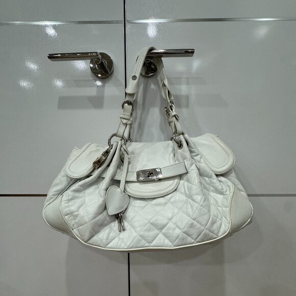 Moschino White Quilted Shoulder Bag - Picture 2 of 16